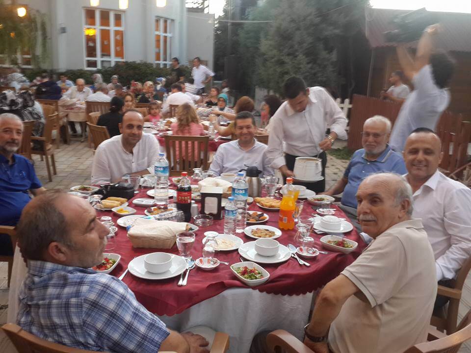 Geleneksel İftar Yemeği